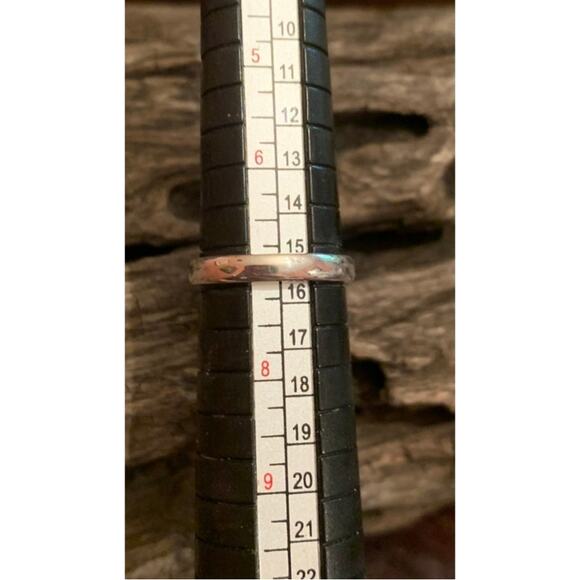 Sterling Silver and Prasiolite Ring Size 7 - Picture 5 of 5